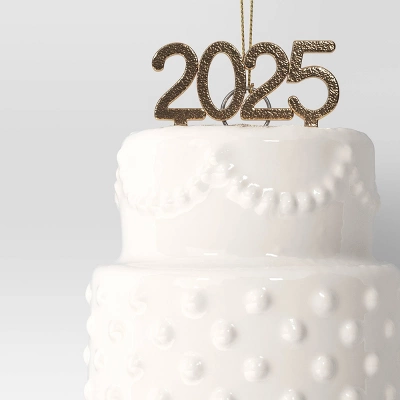 Christmas Ceramic Wedding Cake Ornament - Wondershop⢠- Image 2